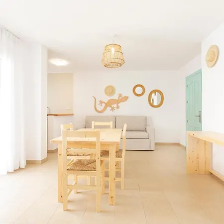Apartamentos Los Arcos-3